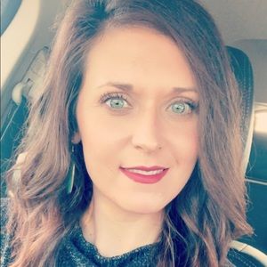 Meet your Posher, Megan